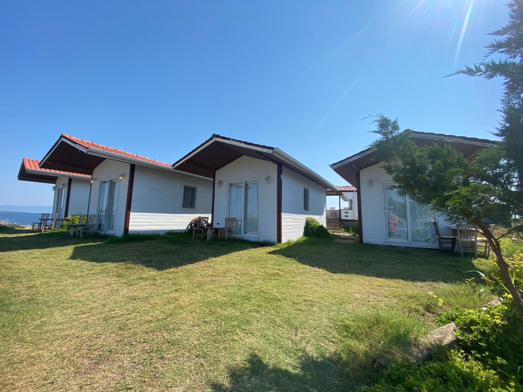 Cunda Club Sedef Island Hotel Ayvalik Bagian luar foto